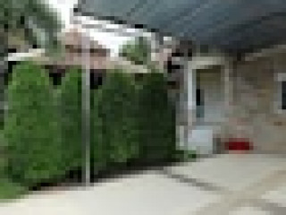 Green Residence Pool Villa