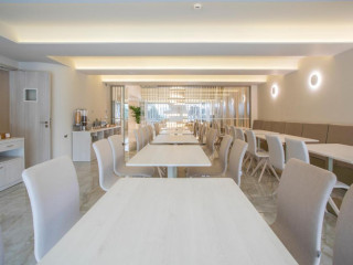 Green Suites Boutique