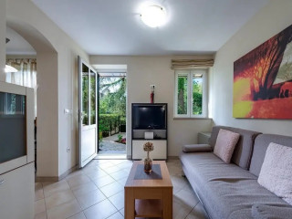 Green Terrace Apartment I
