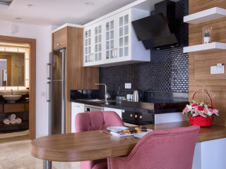 Greenwood Suites Resort