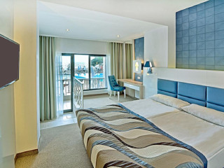 GRIFID HOTEL VISTAMAR 