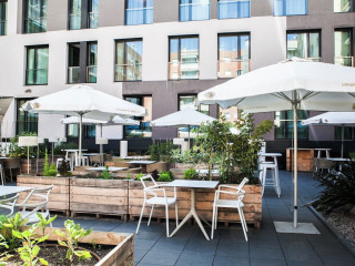 Grums Barcelona Hotel