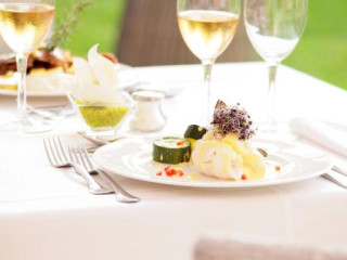 Grupotel Macarella Suites & Spa