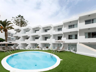 Guatiza Apartments