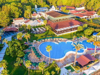 APARTAMENT O CAMERA MAMAIA