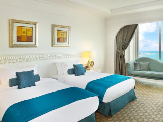Habtoor Grand Resort, Autograph Collection