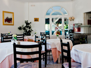 LONICERA WORLD HOTEL