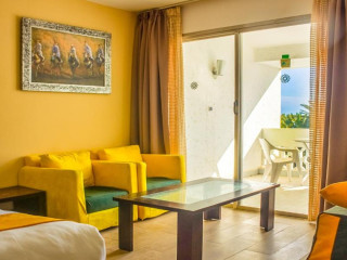 Princess Seaview Resort & Spa