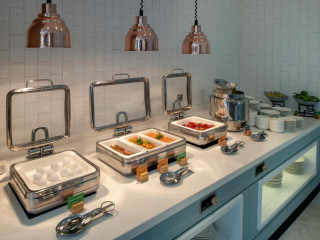 Hampton by Hilton Istanbul Merter