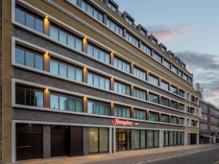 HAMPTON BY HILTON LONDON CITY