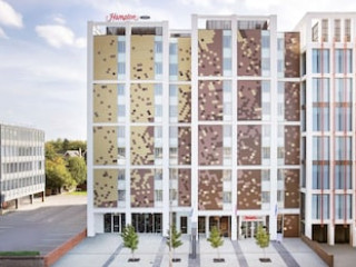 HAMPTON BY HILTON LONDON EALING