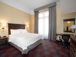 Hampton Inn & Suites Mexico City