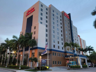 Hampton Inn & Suites Miami Airport South/Blue Lagoon