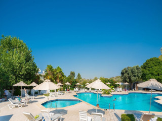 Happy Days Hotel - Adults Only