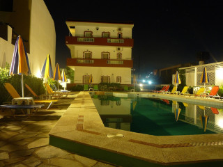 Haris Apartments Kokkini Hani