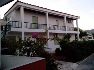Haris Beach Apartments