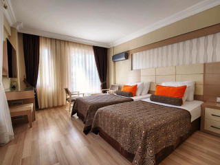 Harman Hotel