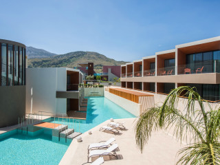 HARMONY BOUTIQUE RESORT Adults Oriented 14+