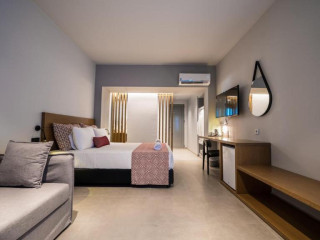 Harmony Crest Resort & Spa