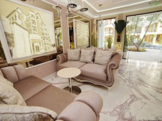 HARMONY SUITES 8 AND 9