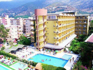 HEDEF KLEOPATRA HOTEL