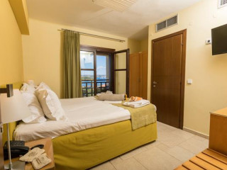 Helianthus Guesthouse