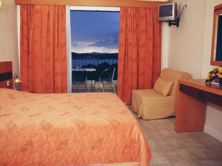 Hellinis Hotel