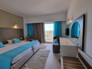 HELYA BEACH AND SPA