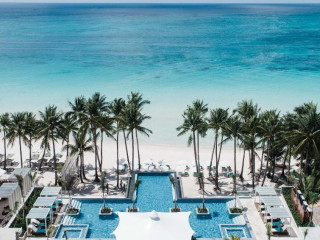 Henann Crystal Sands Resort