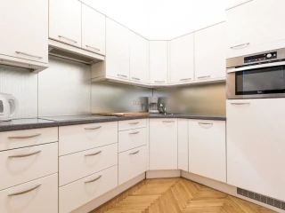 HeyMi Apartments Oper