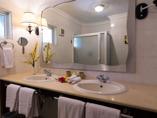 Hibiscus Boutique Hotel