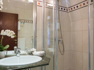 hideauts hotels Villa R