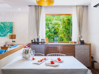 Hideaway Beach Resort and Spa