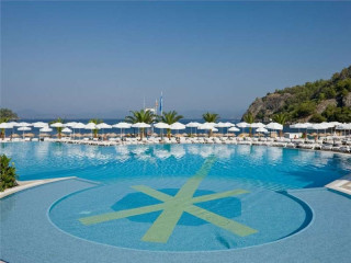 HILLSIDE BEACH CLUB