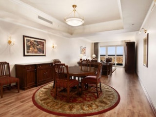 HILTON CAIRO ZAMALEK RESIDENCES