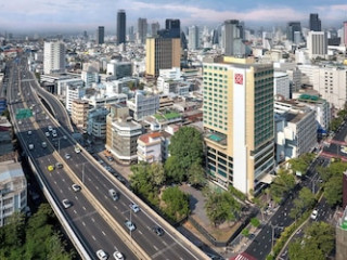 HILTON GARDEN INN BANGKOK SILOM