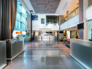 HILTON GARDEN INN BANGKOK SILOM