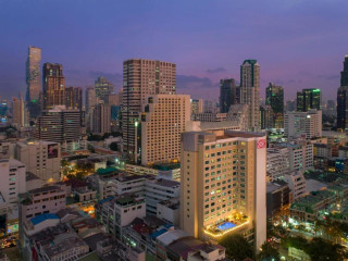 Hilton Garden Inn Bangkok Silom