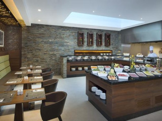 HILTON GARDEN INN DUBAI AL MURAQABAT