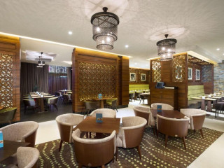 Hilton Garden Inn Dubai Deira
