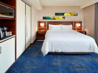 Hilton Garden Inn Waikiki Beach