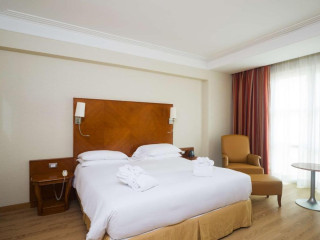 Hilton Rome Airport