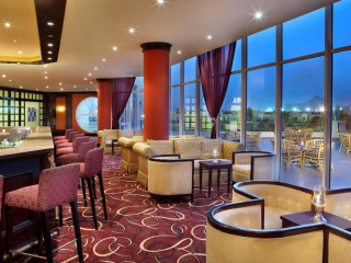 DOUBLE TREE BY HILTON-MOUNTAINSIDE