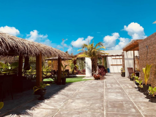 Himeyn Beach Inn - Ocho Homes by Eight Continents