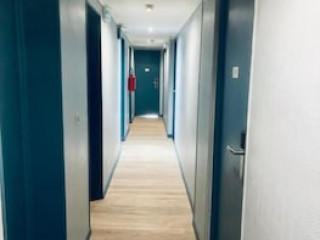 HIPOTEL PARIS GAMBETTA REPUBLIQUE