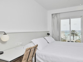 DOMES NORUZ CHANIA, AUTOGRAPH COLLECTION Ad. 16+