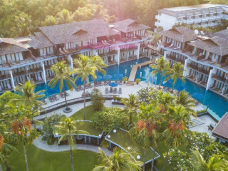 Holiday Ao Nang Beach Resort
