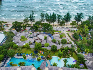 Holiday Ao Nang Beach Resort