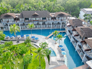 Holiday Ao Nang Beach Resort, Krabi