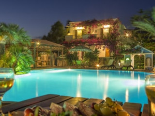 HOLIDAY BEACH RESORT